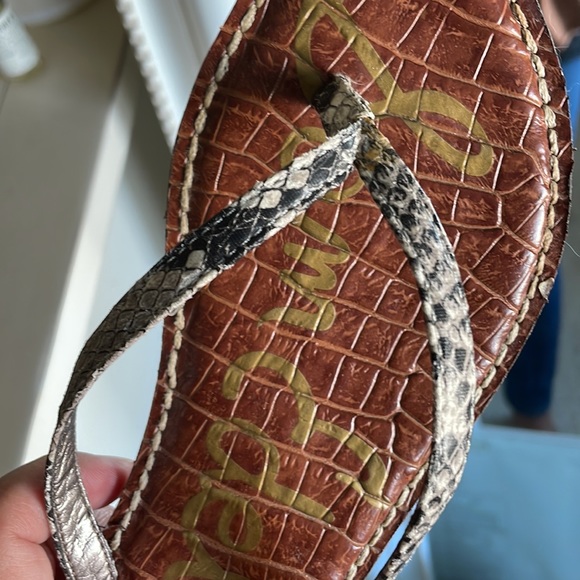Sam Edelman python print flip flops - Picture 7 of 7